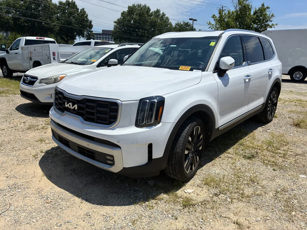 2024 Kia Telluride SX thumbnail 3