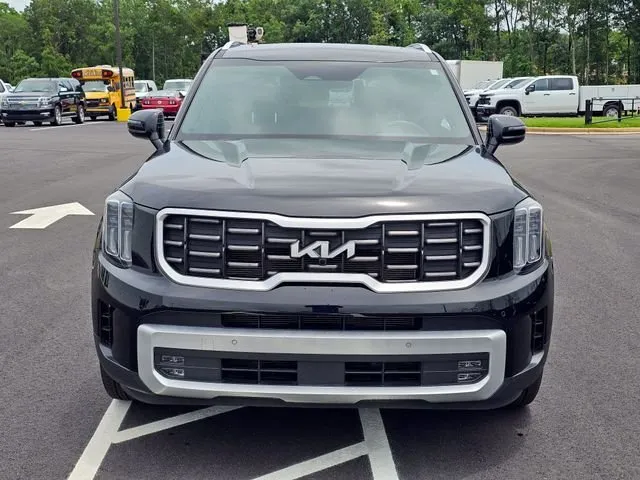 2024 Kia Telluride SX thumbnail 3