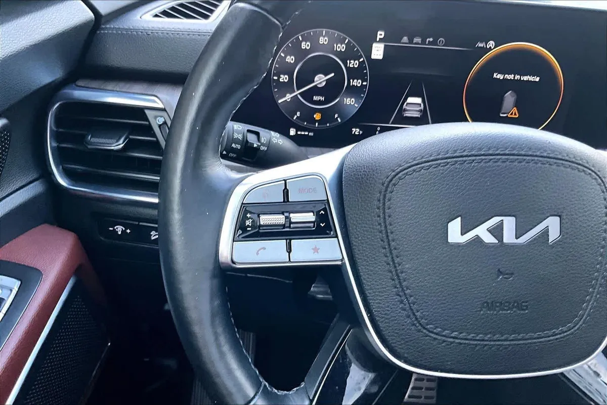 2024 Kia Telluride SX Prestige thumbnail 24