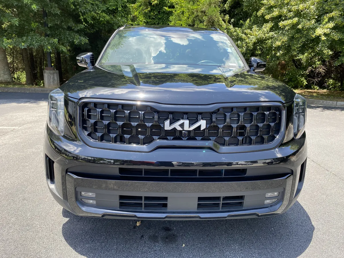 2024 Kia Telluride SX Prestige X-Line thumbnail 2