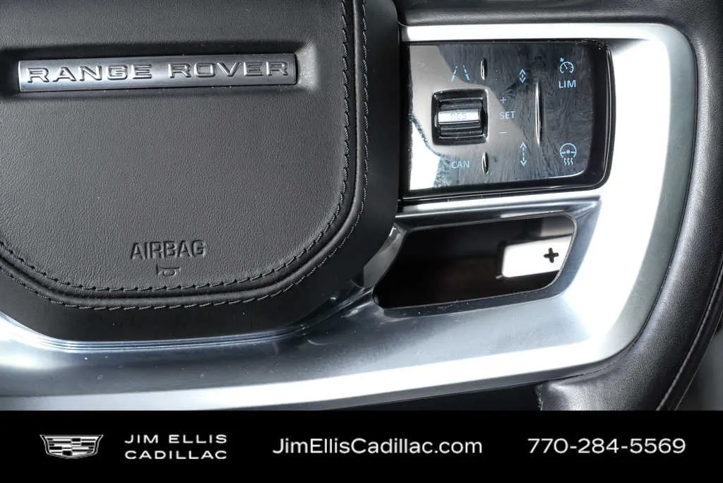 2024 Land Rover Range Rover SE thumbnail 12