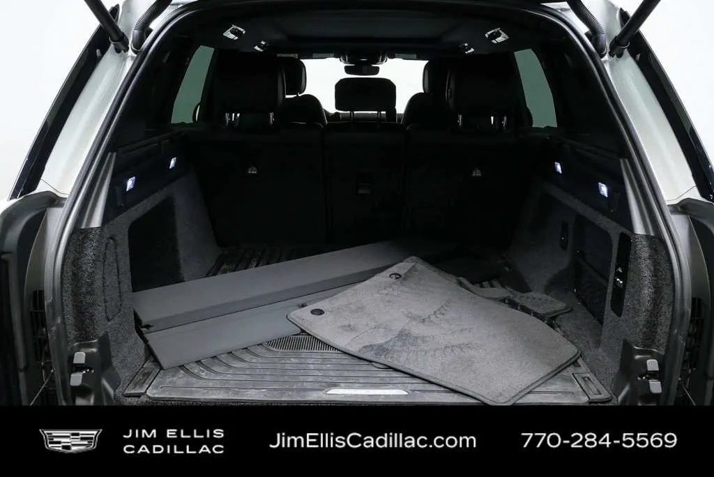 2024 Land Rover Range Rover SE thumbnail 29