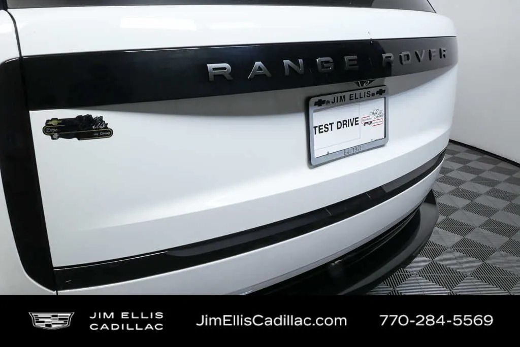 2024 Land Rover Range Rover SE thumbnail 36
