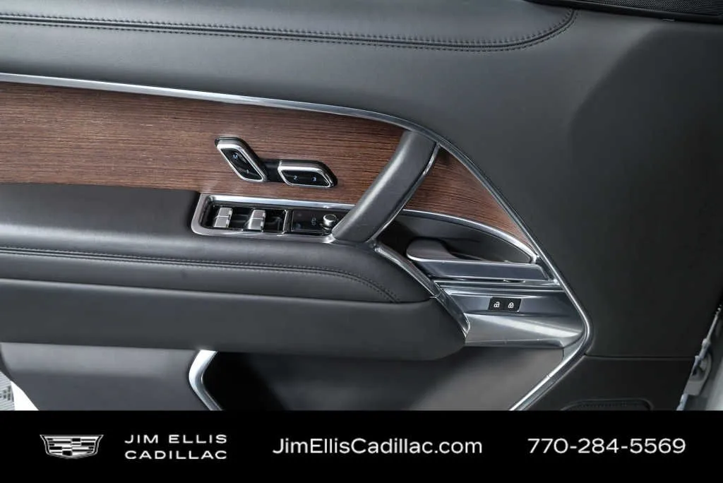 2024 Land Rover Range Rover SE thumbnail 6