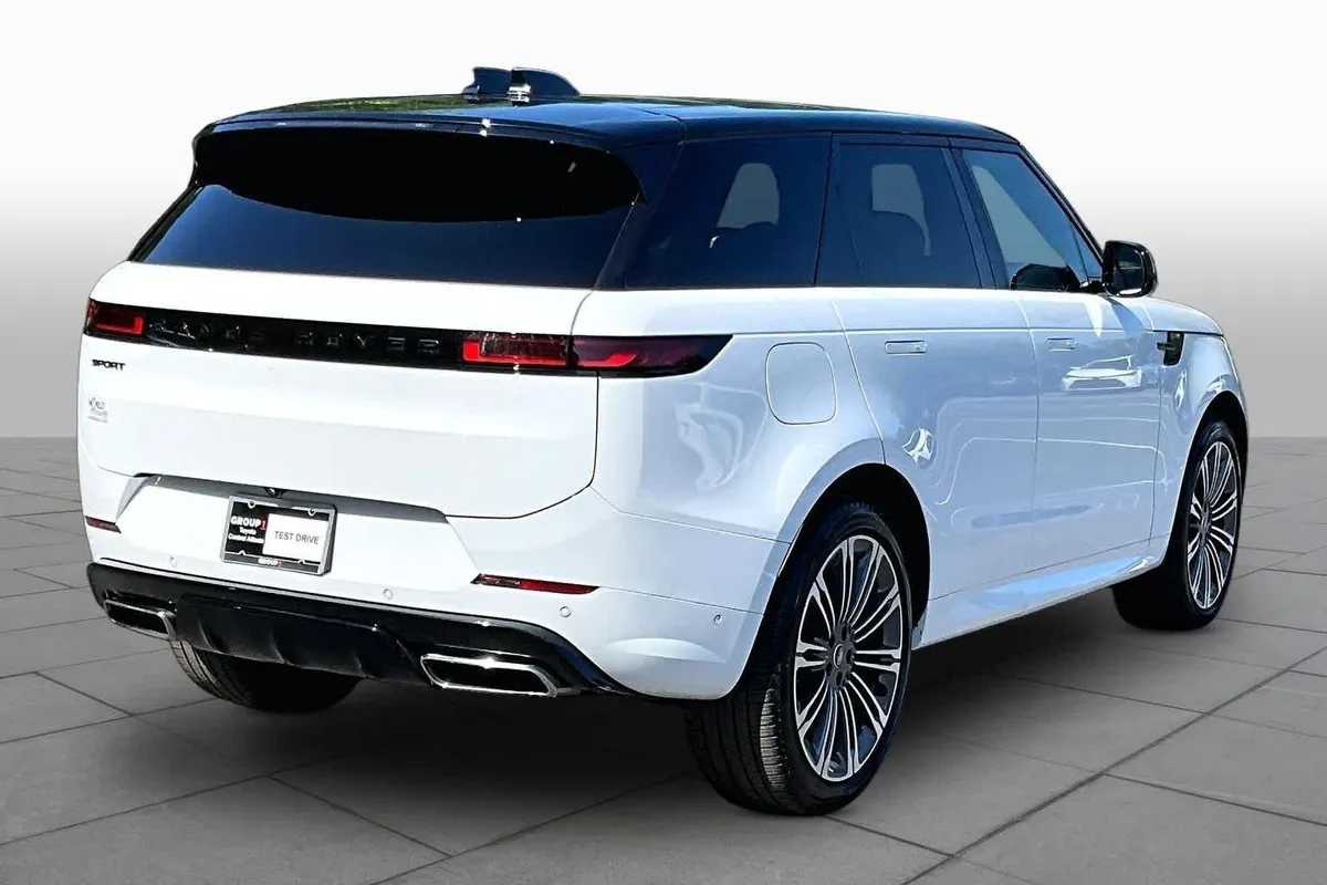 2024 Land Rover Range Rover Sport Dynamic SE thumbnail 13