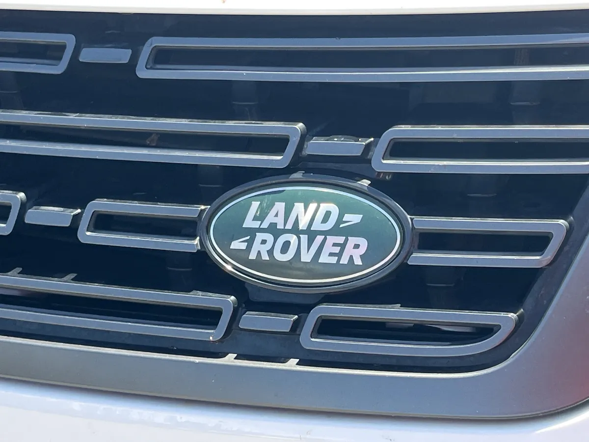 2024 Land Rover Range Rover Sport Dynamic SE thumbnail 27