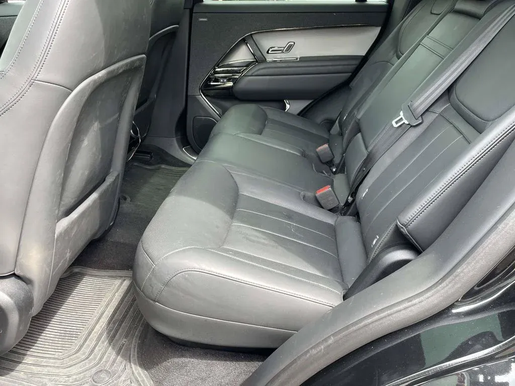 2024 Land Rover Range Rover Sport SE thumbnail 10