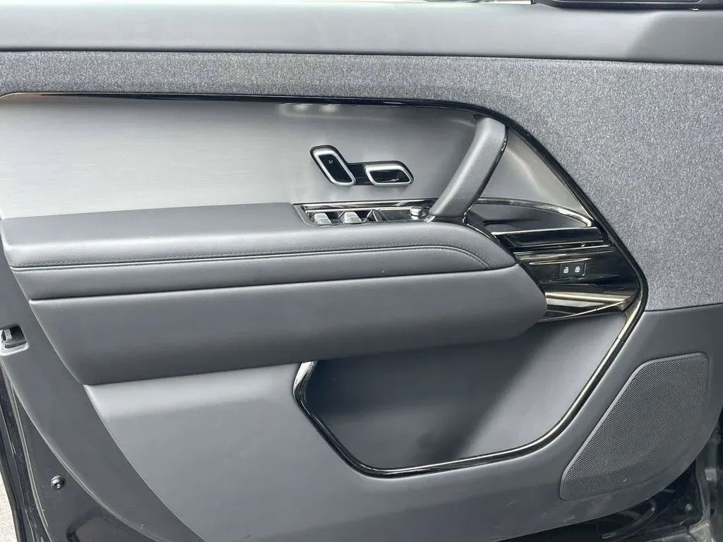 2024 Land Rover Range Rover Sport SE thumbnail 13