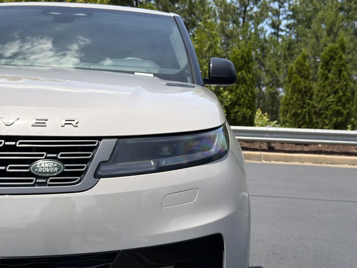 2024 Land Rover Range Rover Sport SE thumbnail 41