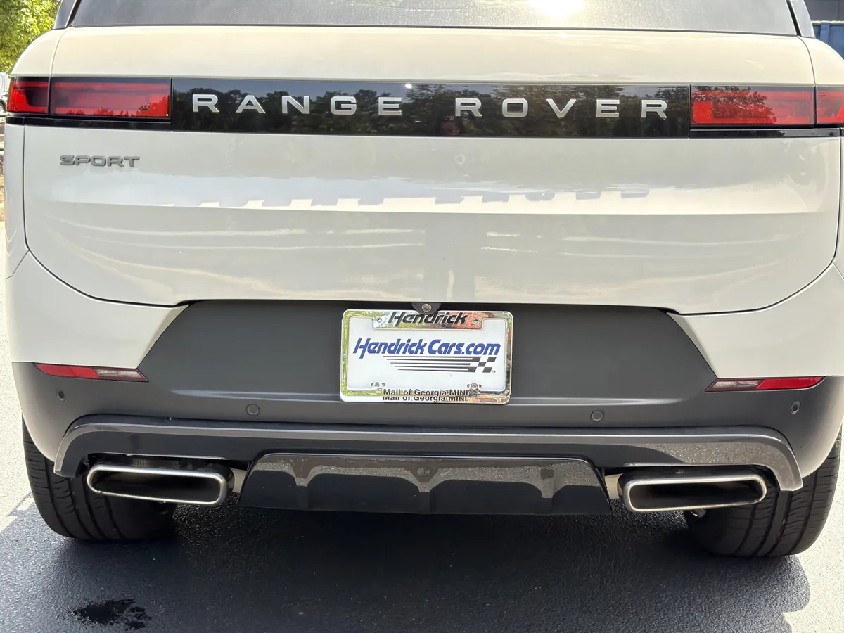 2024 Land Rover Range Rover Sport SE thumbnail 43