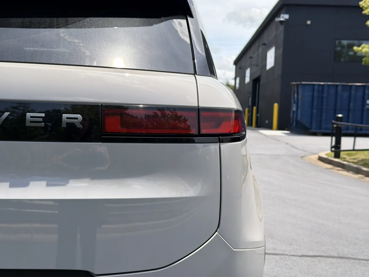 2024 Land Rover Range Rover Sport SE thumbnail 44