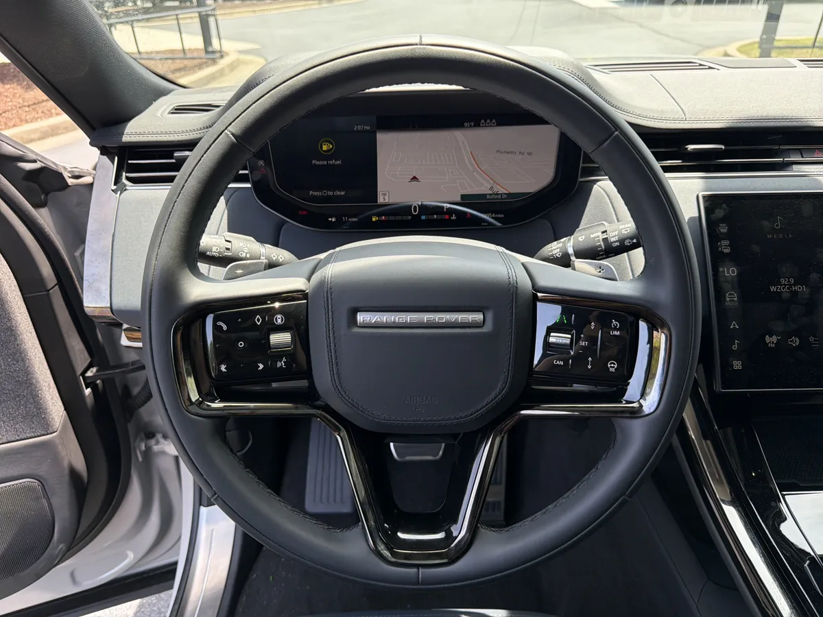 2024 Land Rover Range Rover Sport SE thumbnail 9