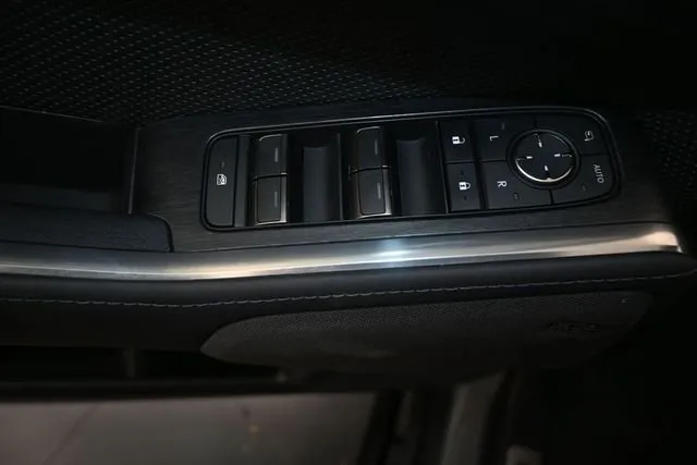 2024 Lexus GX 550 Overtrail+ thumbnail 14