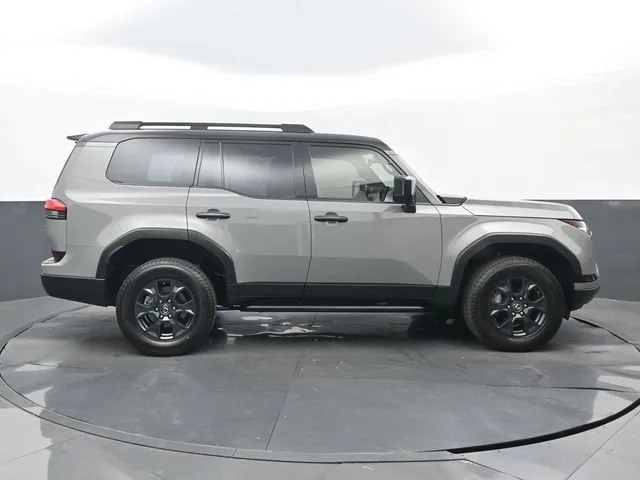 2024 Lexus GX 550 Overtrail+ thumbnail 2