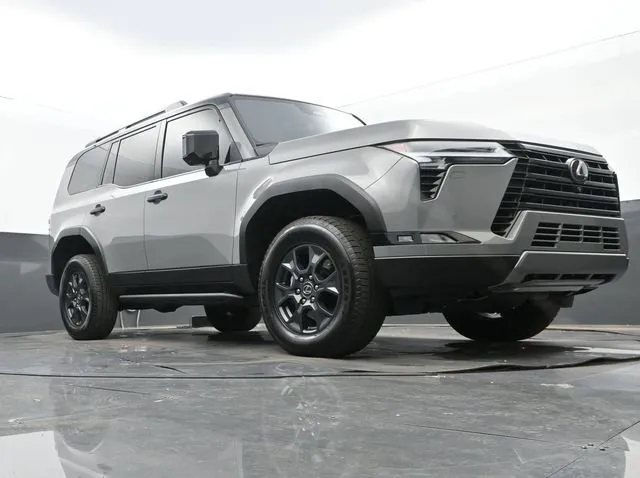 2024 Lexus GX 550 Overtrail+ thumbnail 26