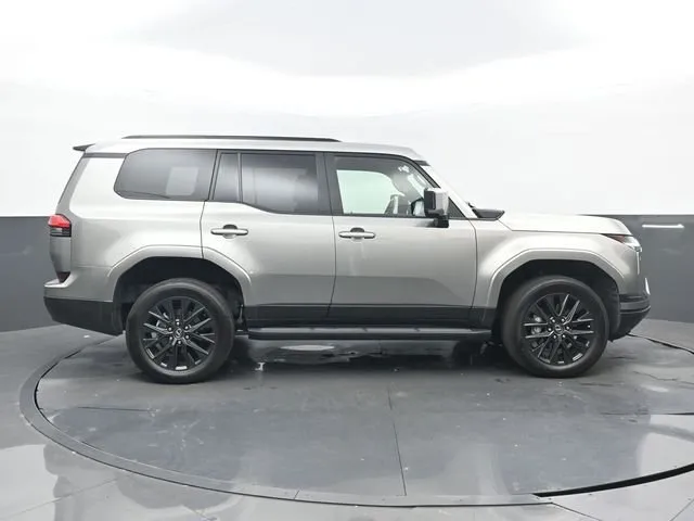 2024 Lexus GX 550 Premium thumbnail 2
