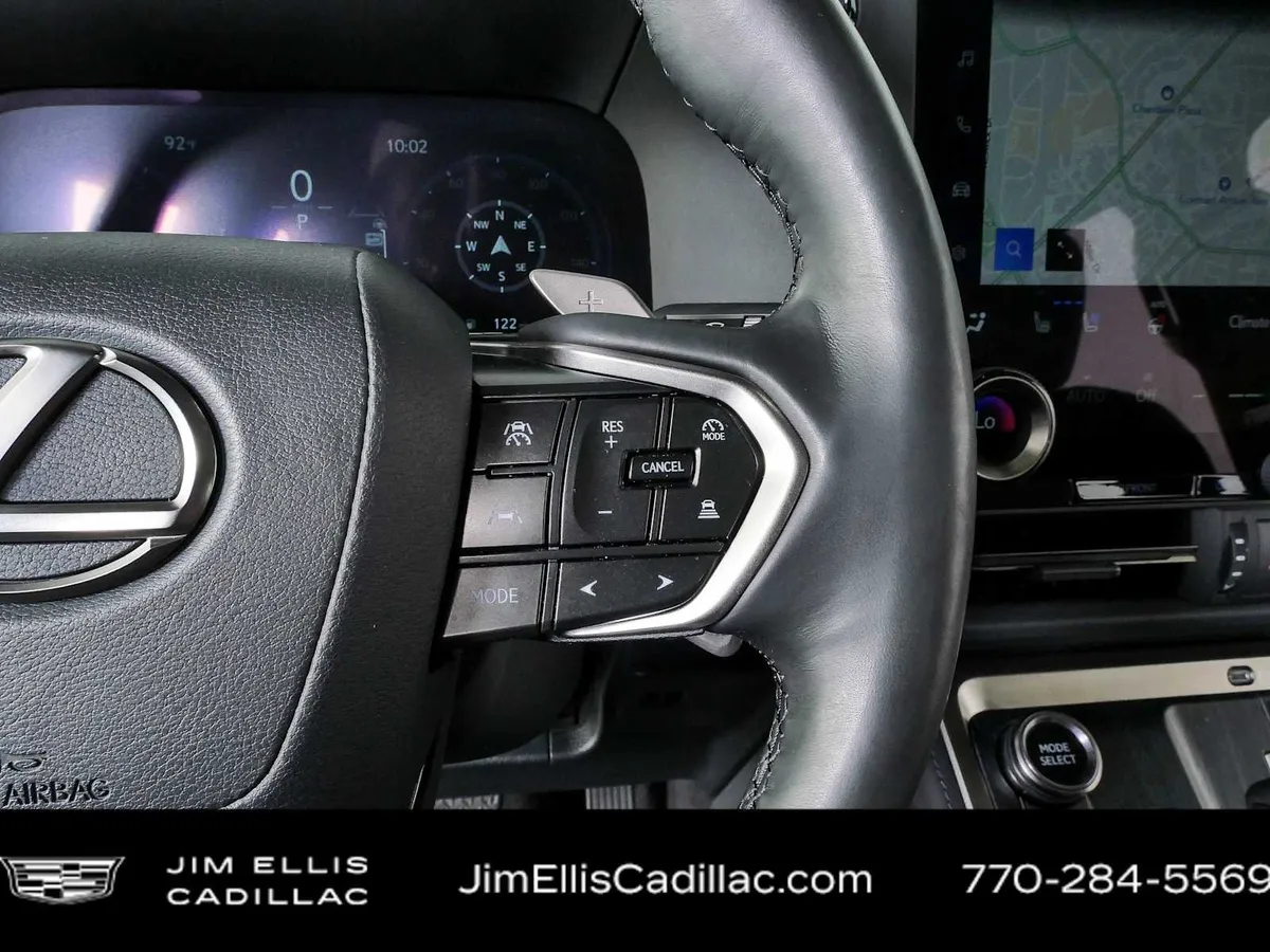 2024 Lexus GX GX 550 Luxury thumbnail 11