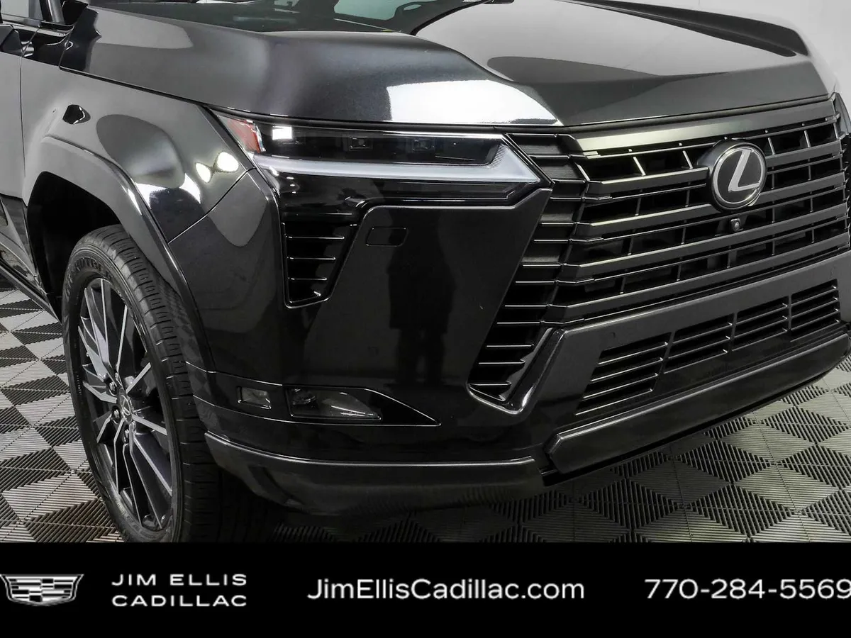 2024 Lexus GX GX 550 Luxury thumbnail 39