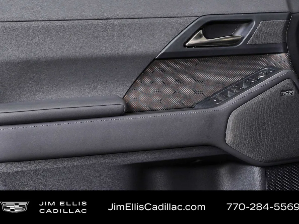 2024 Lexus GX GX 550 Luxury thumbnail 6