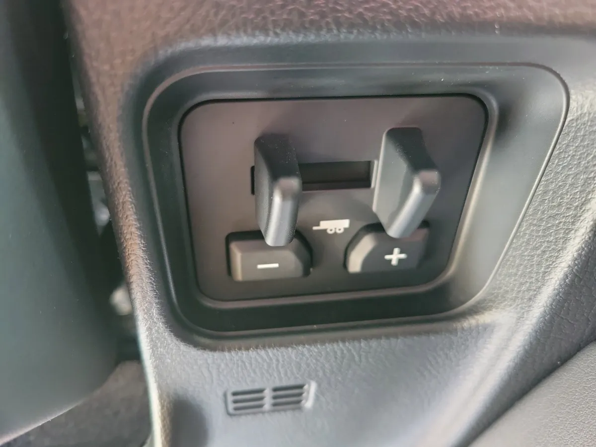 2024 Lexus GX GX 550 Luxury+ thumbnail 18