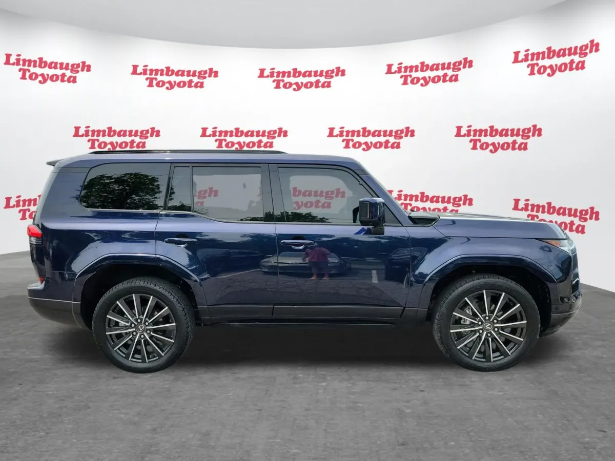 2024 Lexus GX GX 550 Luxury+ thumbnail 2