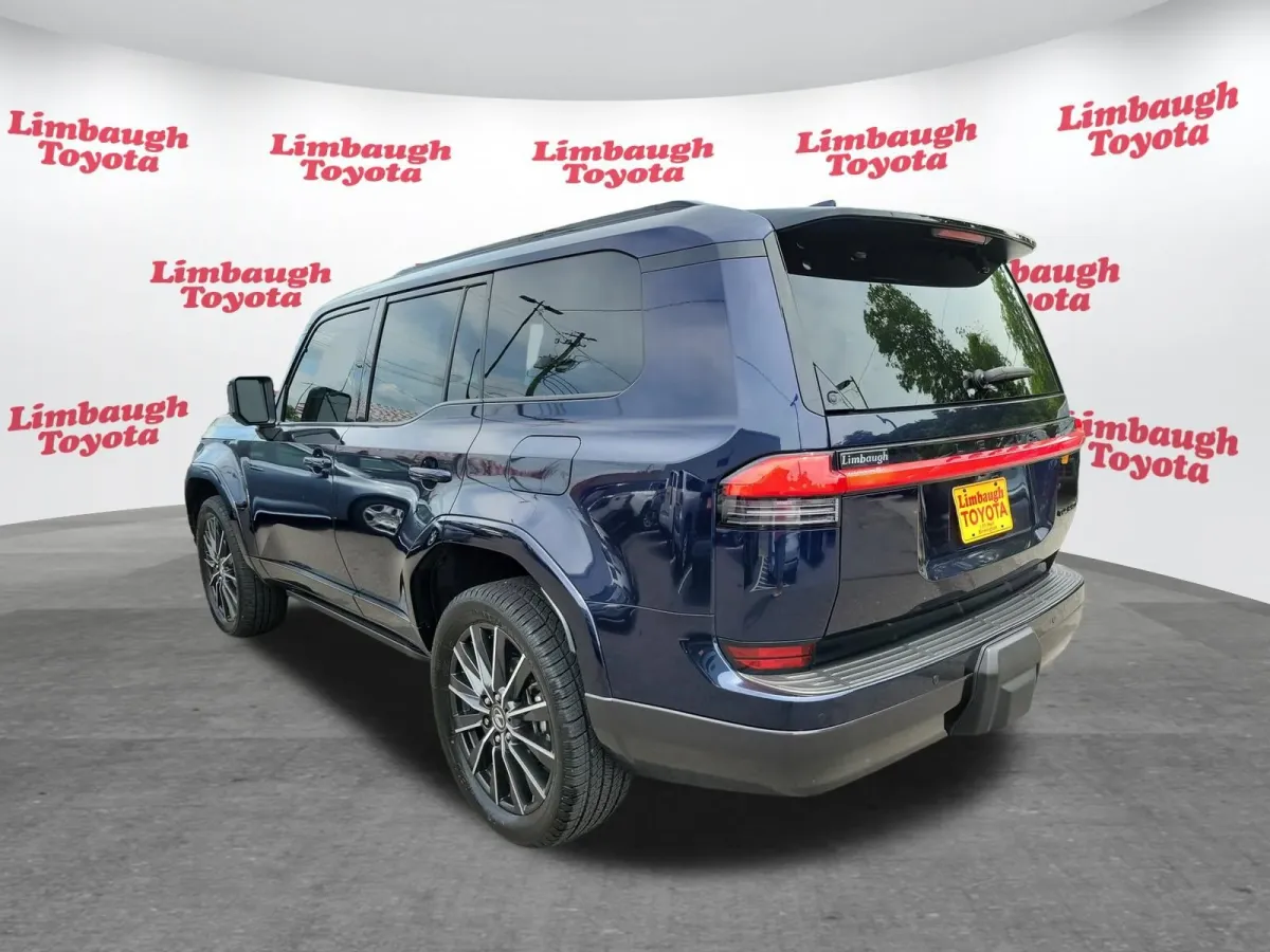 2024 Lexus GX GX 550 Luxury+ thumbnail 29