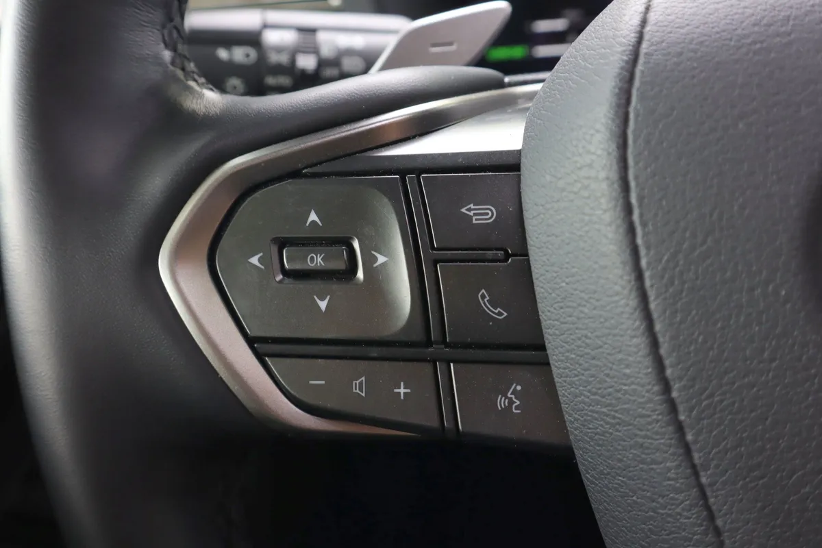 2024 Lexus GX GX 550 Overtrail+ thumbnail 19