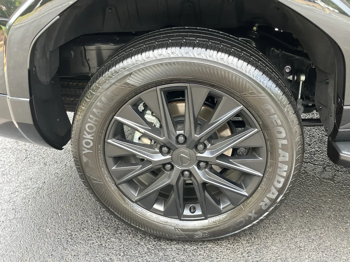 2024 Lexus GX GX 550 Premium+ 4WD thumbnail 15