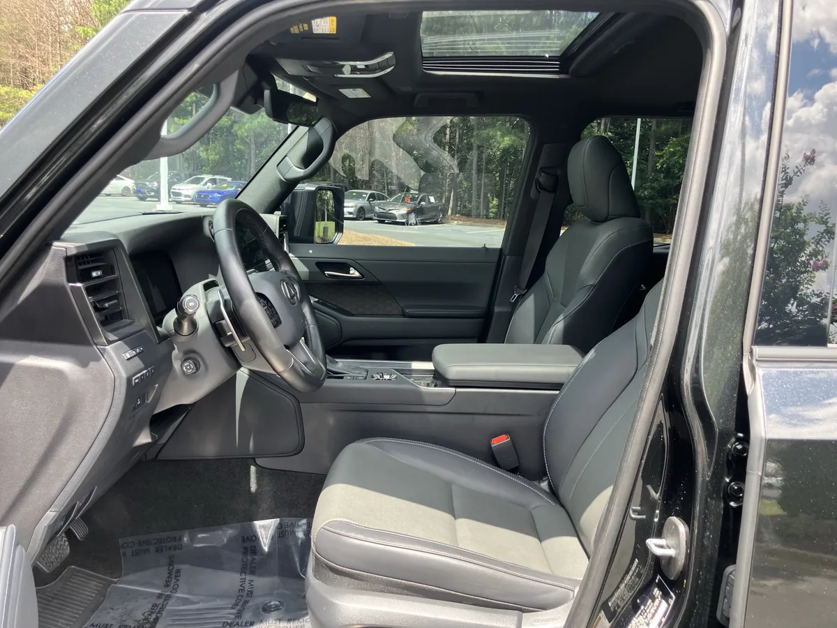 2024 Lexus GX GX 550 Premium+ 4WD thumbnail 18