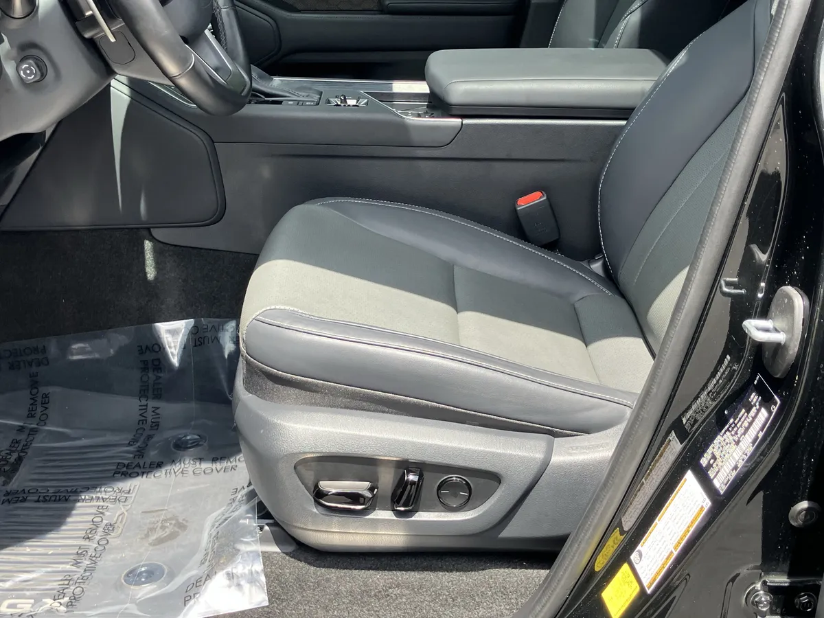 2024 Lexus GX GX 550 Premium+ 4WD thumbnail 19