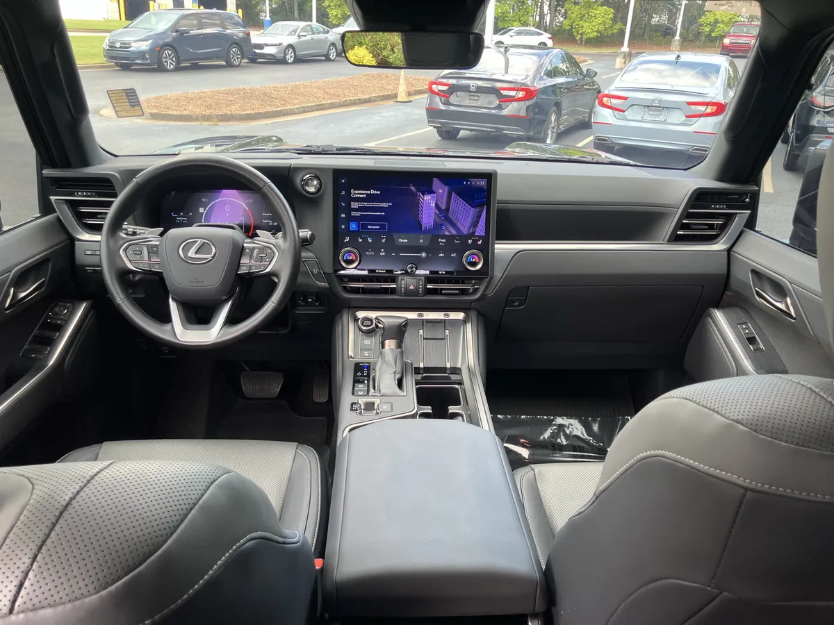 2024 Lexus GX GX 550 Premium+ 4WD thumbnail 34