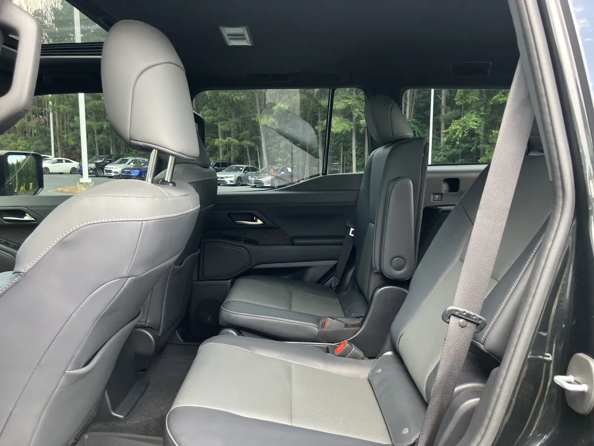 2024 Lexus GX GX 550 Premium+ 4WD thumbnail 37