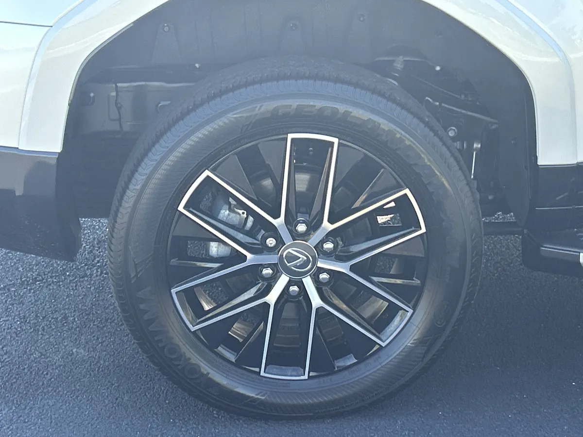 2024 Lexus GX GX 550 Premium+ thumbnail 33