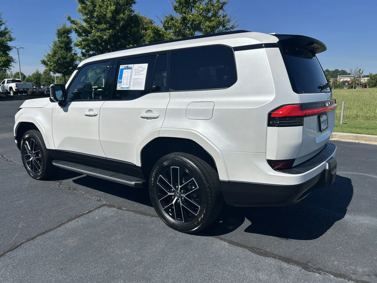 2024 Lexus GX GX 550 Premium+ thumbnail 6