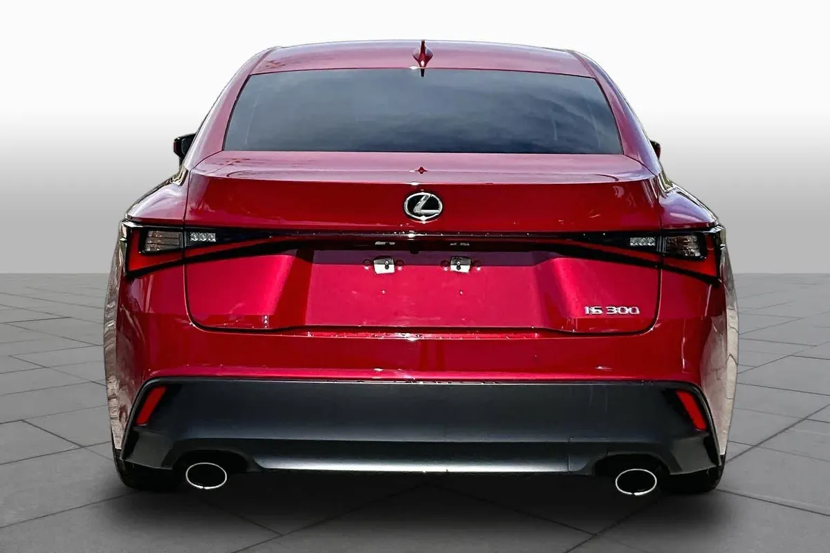 2024 Lexus IS 300 thumbnail 5