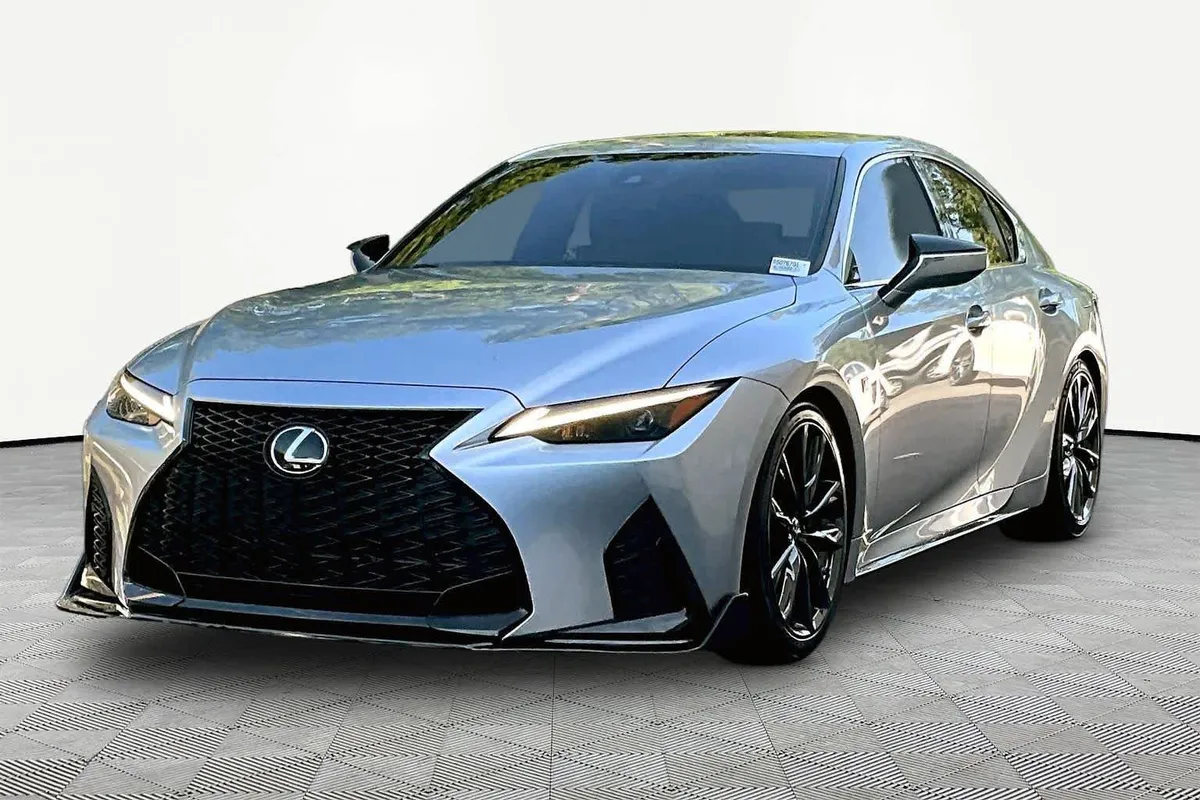2024 Lexus IS 350 F SPORT Design thumbnail 2