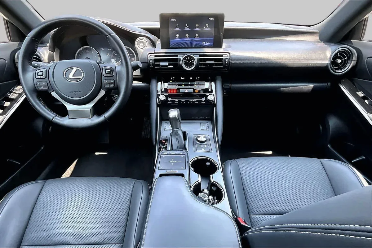 2024 Lexus IS 350 F SPORT Design thumbnail 30