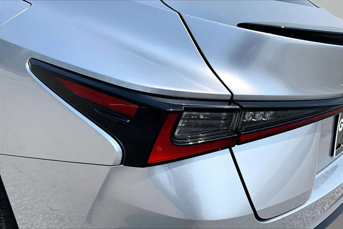 2024 Lexus IS 350 F SPORT Design thumbnail 56