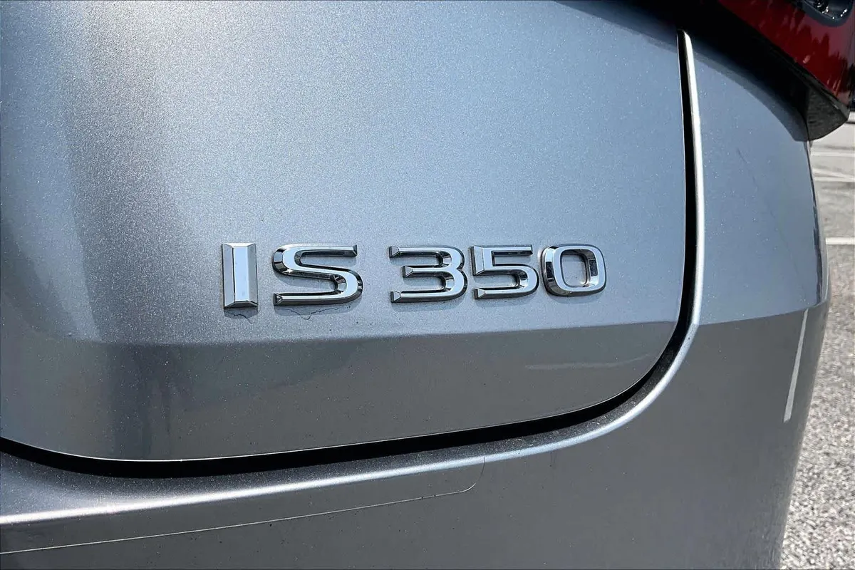 2024 Lexus IS 350 F SPORT Design thumbnail 60