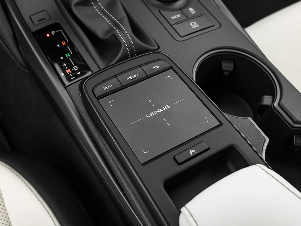 2024 LEXUS IS 350 F SPORT Design thumbnail 38