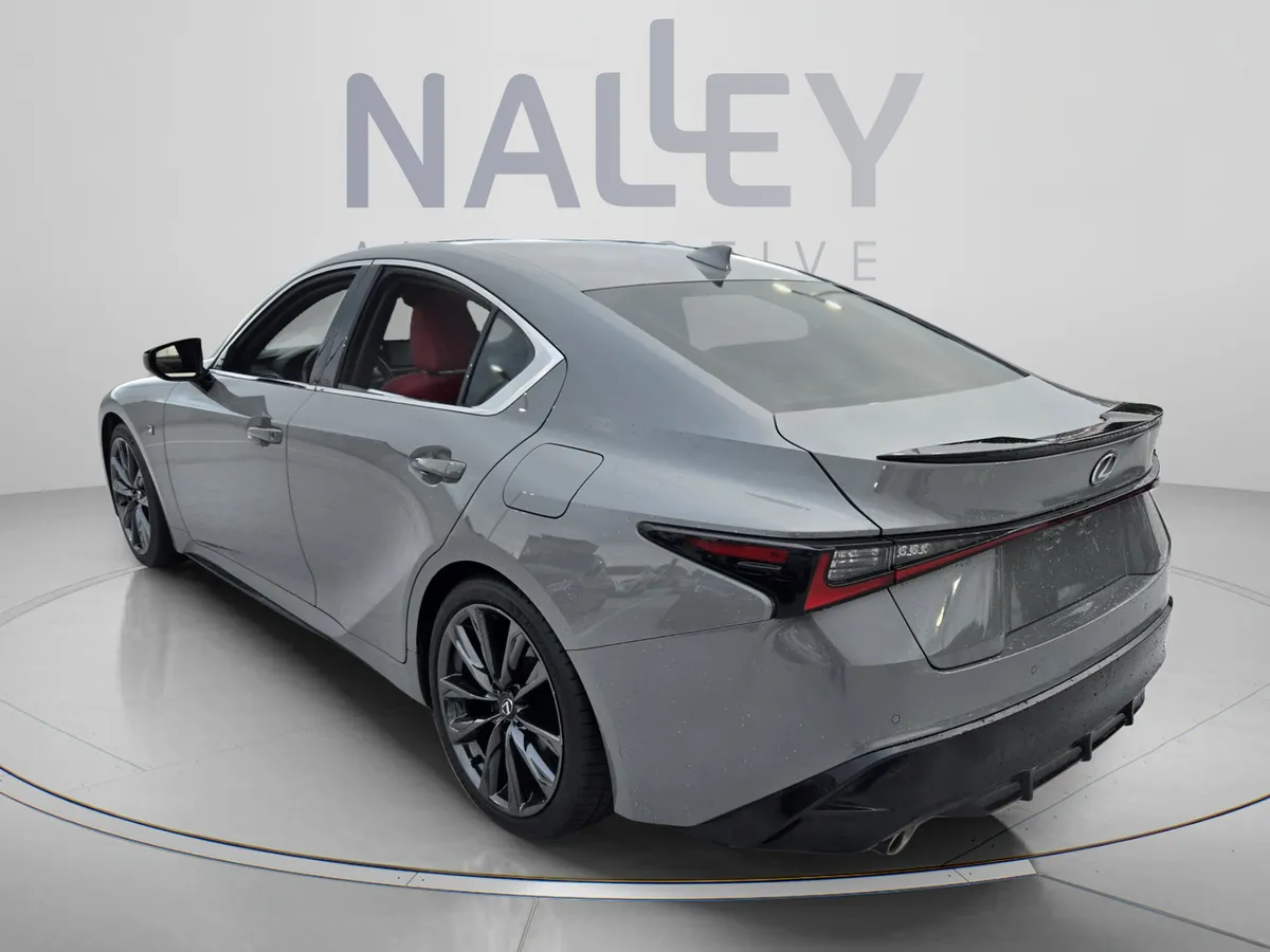 2024 LEXUS IS 350 F SPORT Design thumbnail 5