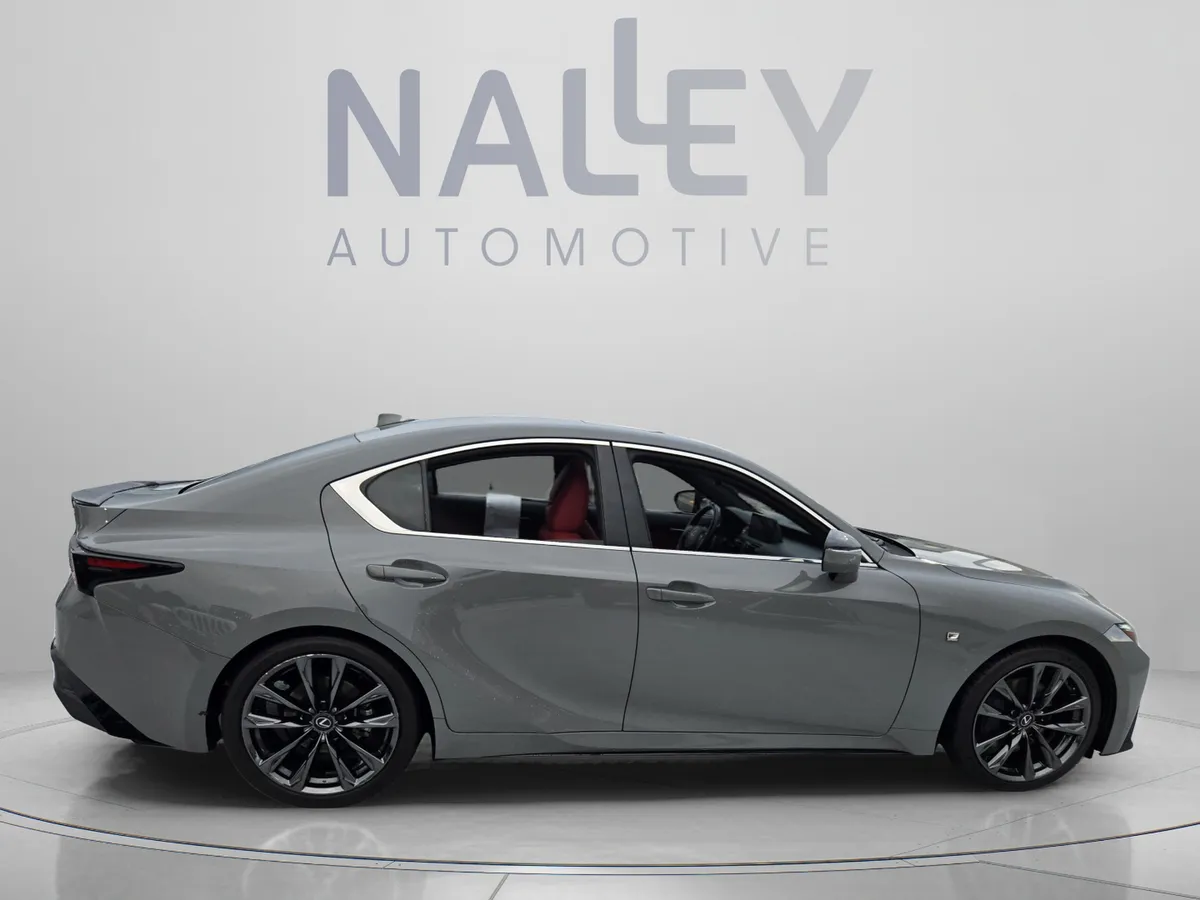 2024 LEXUS IS 350 F SPORT Design thumbnail 8