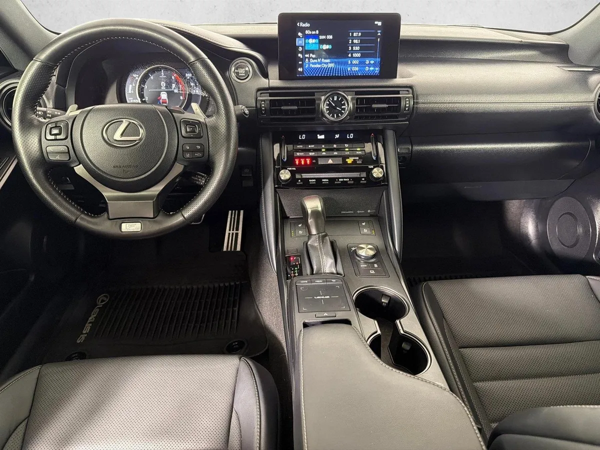 2024 Lexus IS IS 300 F SPORT thumbnail 23