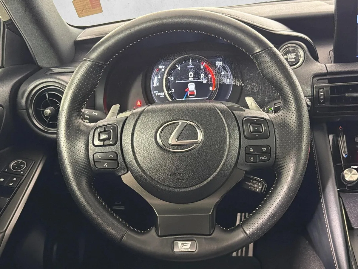 2024 Lexus IS IS 300 F SPORT thumbnail 24