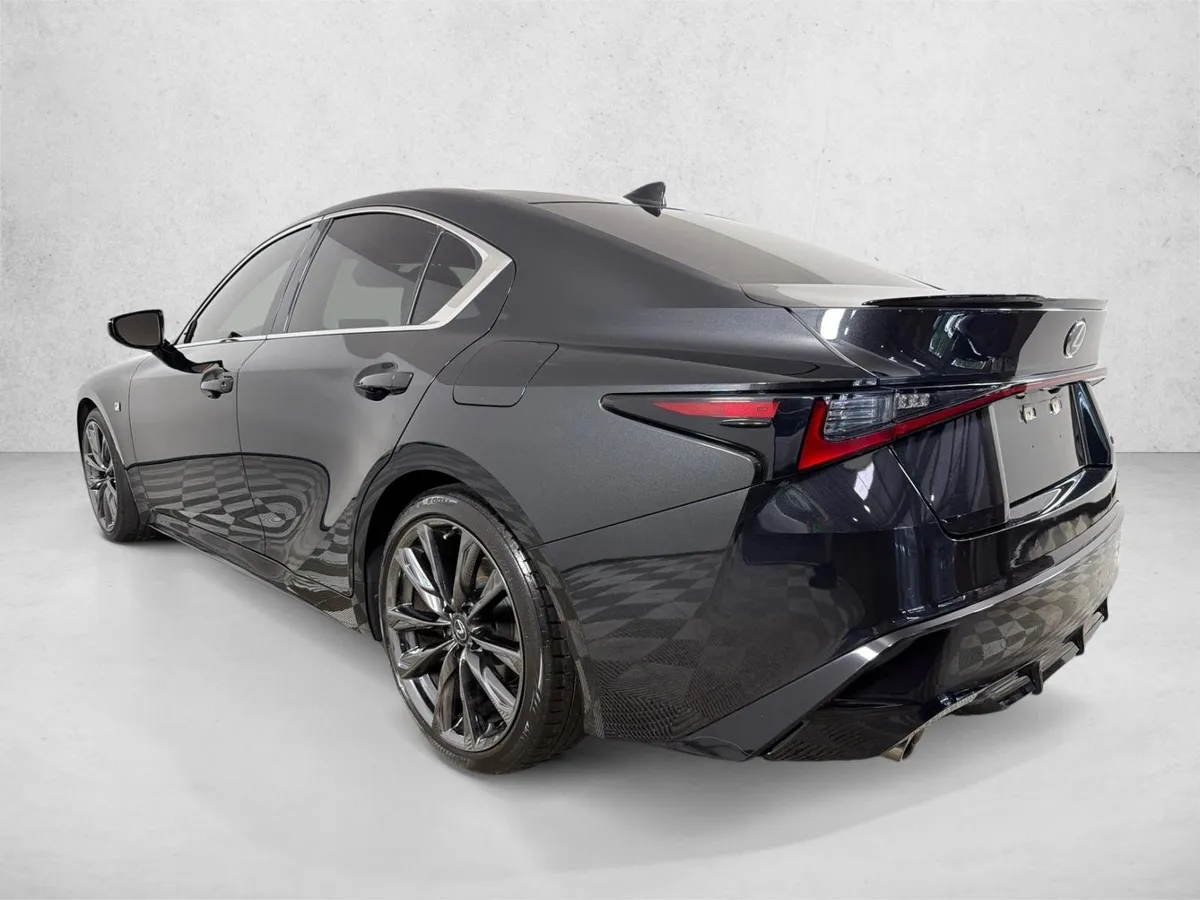 2024 Lexus IS IS 300 F SPORT thumbnail 6