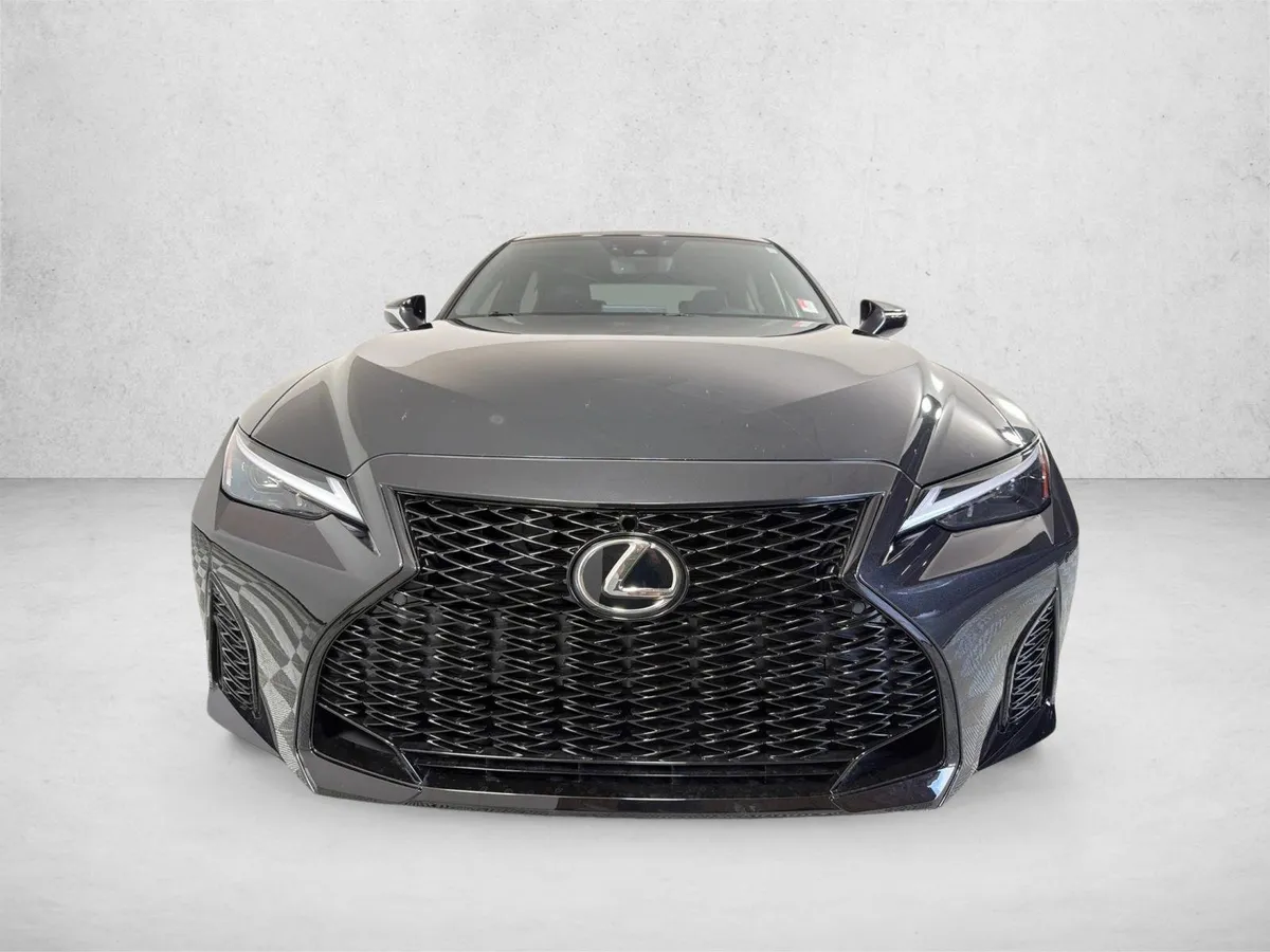 2024 Lexus IS IS 300 F SPORT thumbnail 9