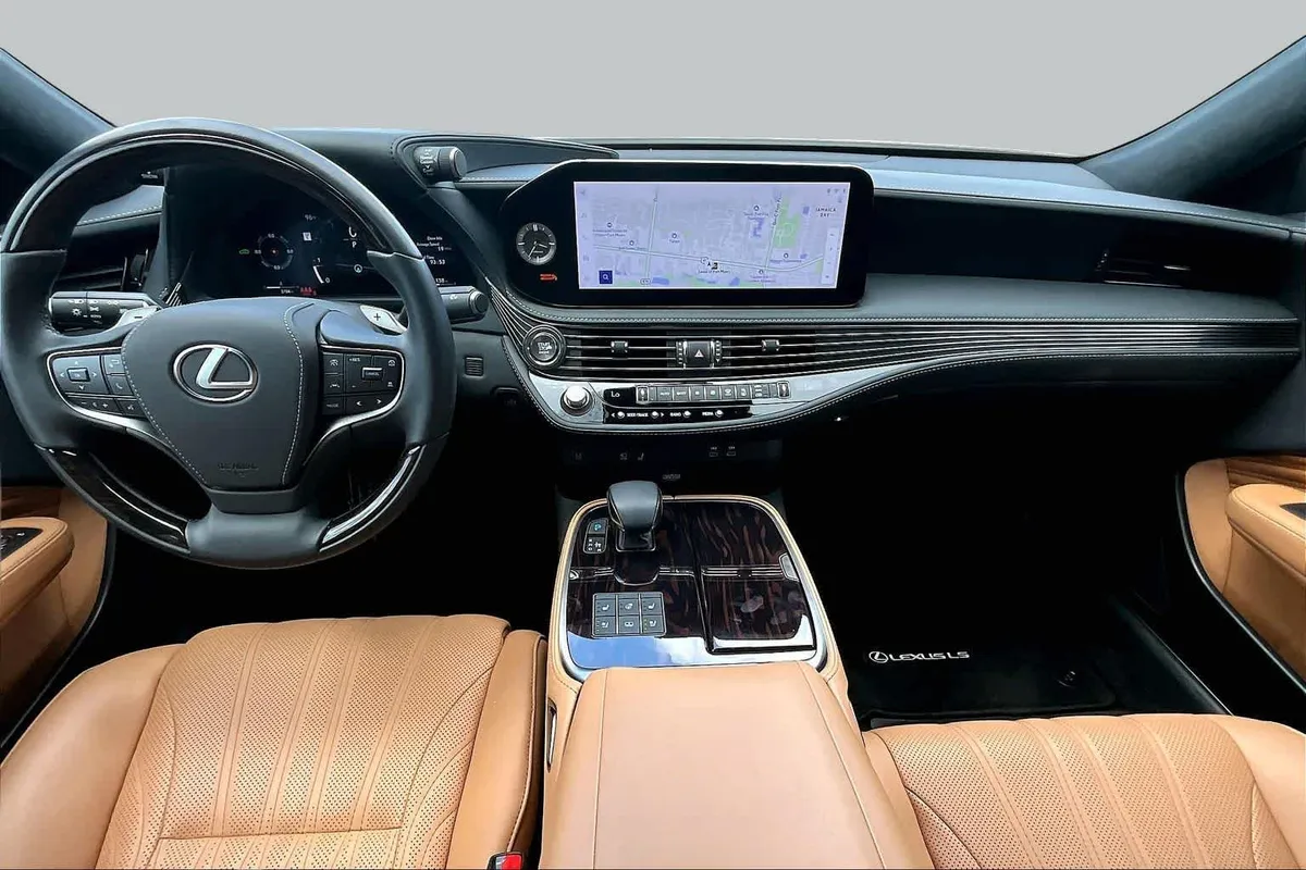 2024 Lexus LS 500 thumbnail 16