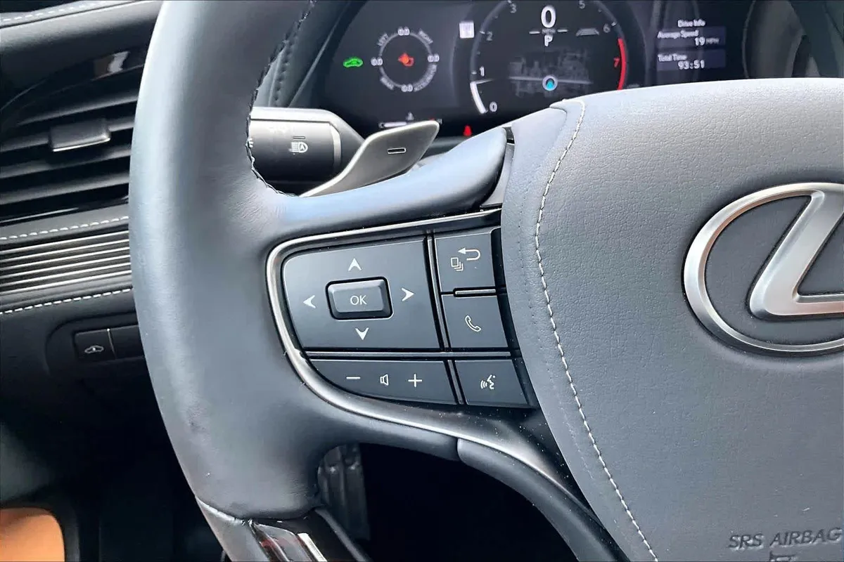 2024 Lexus LS 500 thumbnail 22