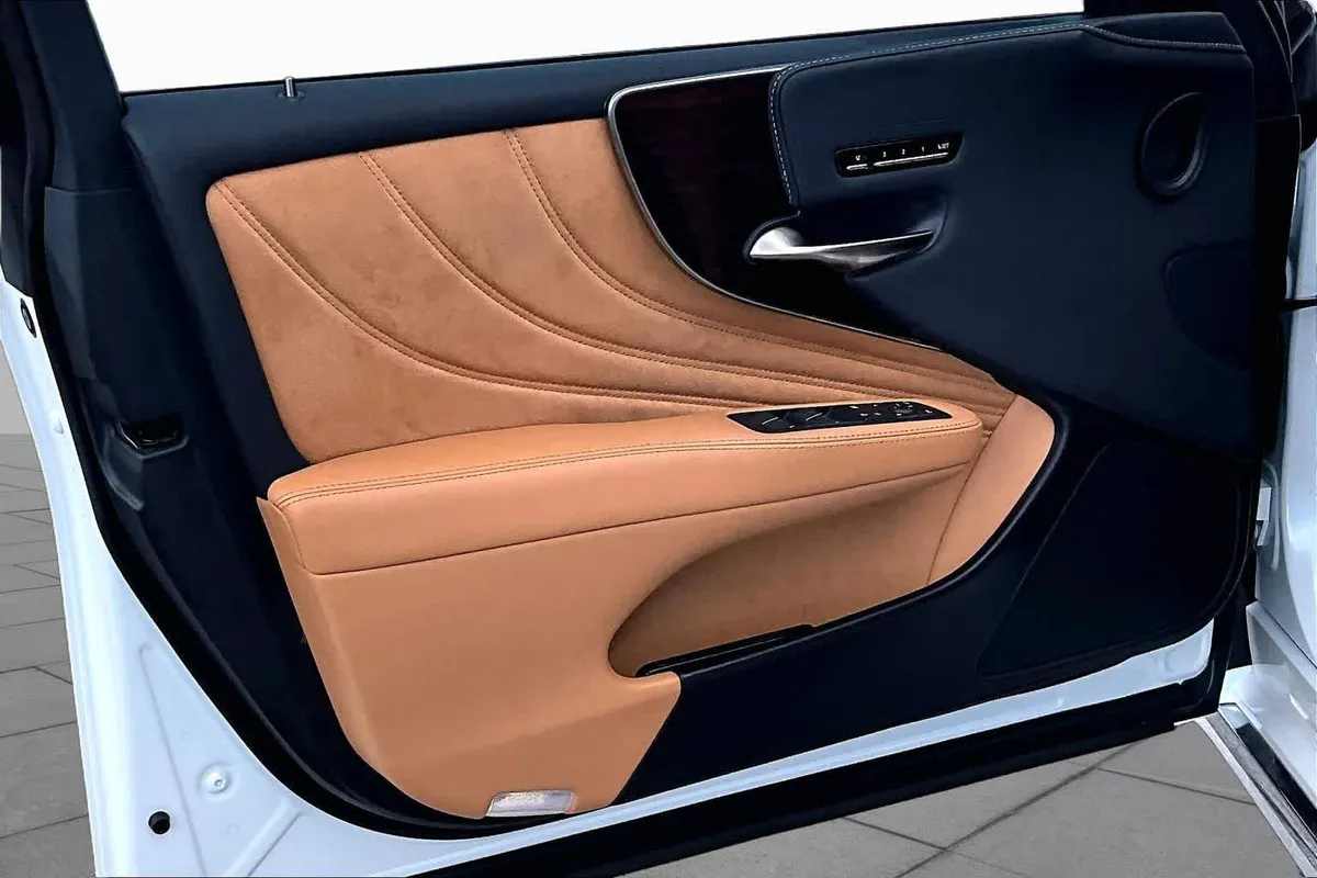 2024 Lexus LS 500 thumbnail 26