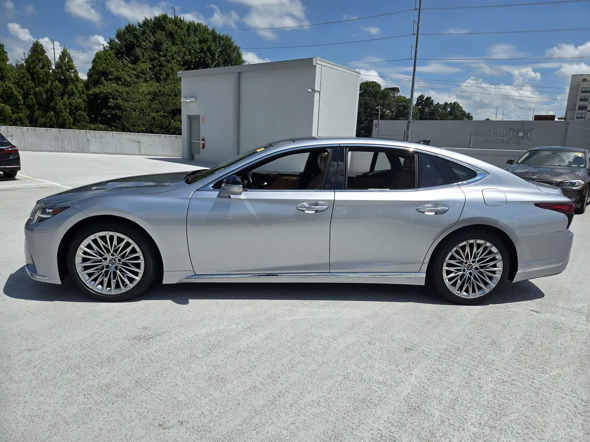 2024 LEXUS LS 500 thumbnail 2